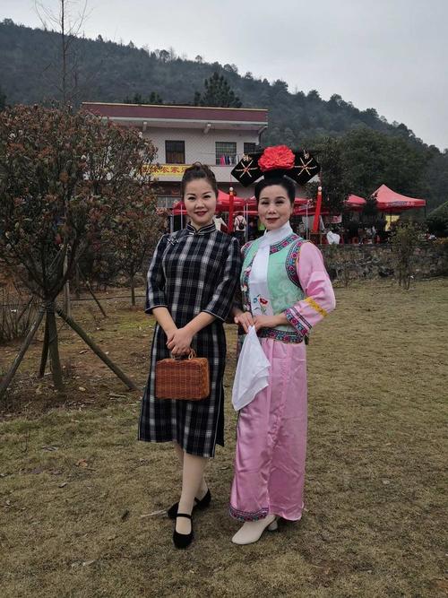 衡阳县库宗桥镇华山村举办小规模的国际文化交流活动