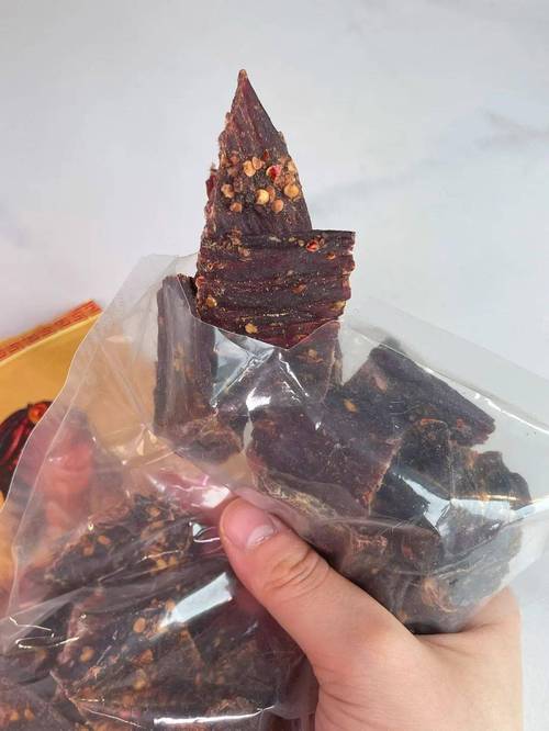 你爱吃的‘牛肉干’很有可能是狐狸肉，甚至可能有毒
