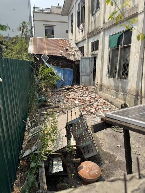 成都女子亲历缅甸地震：余震不断，慌乱逃跑，有大楼和桥梁倒塌