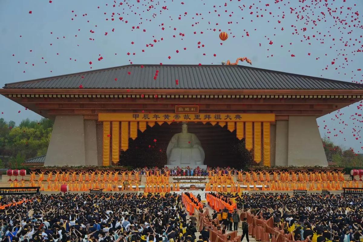 明天就是三月三拜祖大典了，一起来看一下我相册里的黄帝故里!