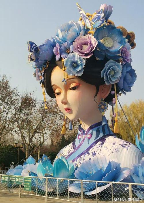 大明湖畔夏雨荷