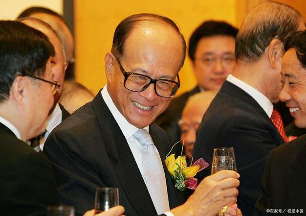 交易泡汤？黑石集团抵京不到48小时“商务部”发声，李嘉诚将出局