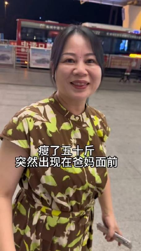 23岁小伙为女友两个月减肥50斤，女友不以为然让男友倍感失望