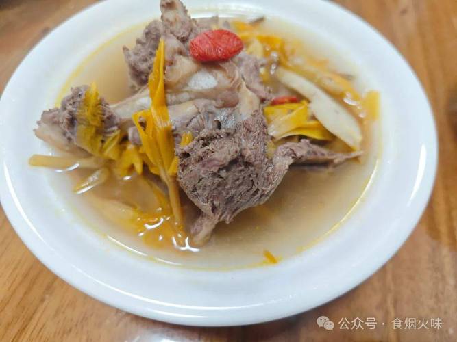 这菜不起眼，却是“天然补脑菜”用它做菜，尝鲜好营养、特软嫩