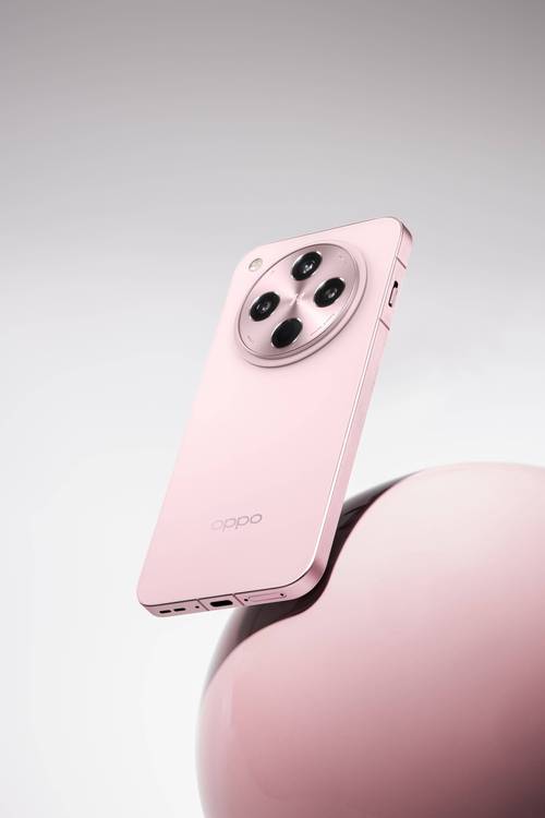 OPPO 发布全新Find X8s，小得极致，强得离谱！