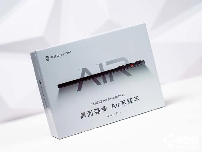 红魔 10 AIR正式发布，超薄机身暗藏强大电竞性能