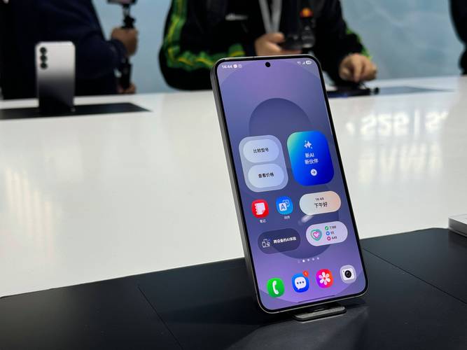三星Galaxy S25系列Galaxy AI手机，陪你捕捉爱与美好