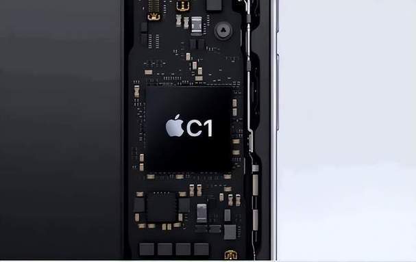 被低估的iPhone 16e：自研提升至40%苹果野心已经显露