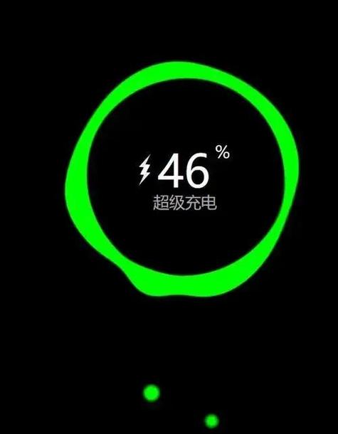 不管给什么手机充电，千万不要这样充，不然手机离“报废”不远了