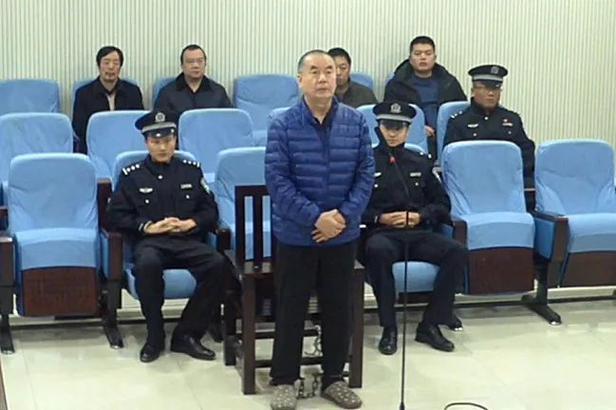 突发检查！宁夏巨腐“蛀虫”被查，真是大快人心，加大力度继续查
