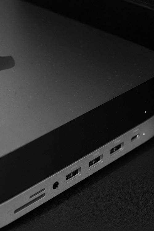 Mac mini扩容必备：SATECHI扩展坞底座 希捷酷鱼530 SSD固态硬盘
