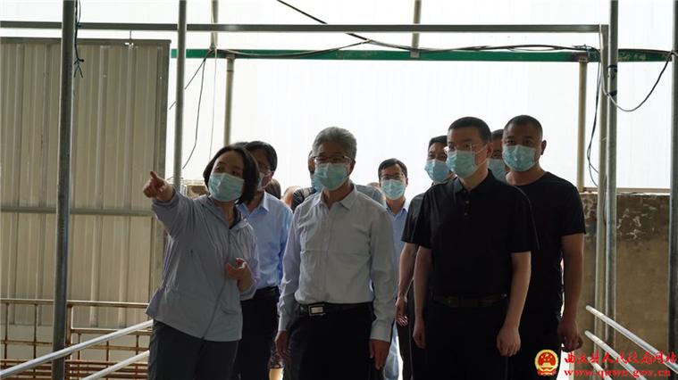 临汾市职业技术学院畜牧科研团队在曲沃调研
