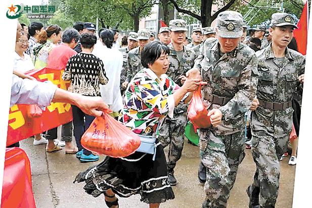 解放军兵分两路，展示中国“朋友圈”还给越南人一个大大的惊喜